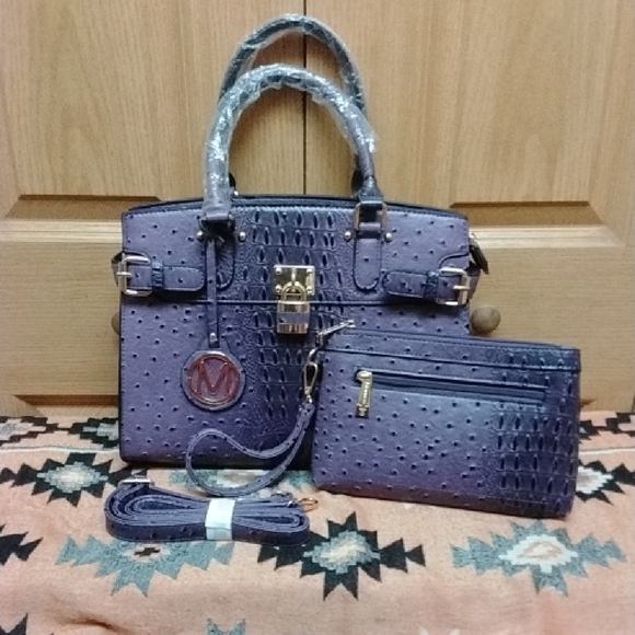 Marco By MKP Collection Elegant Purple Handbag Set - Picture 1 of 14